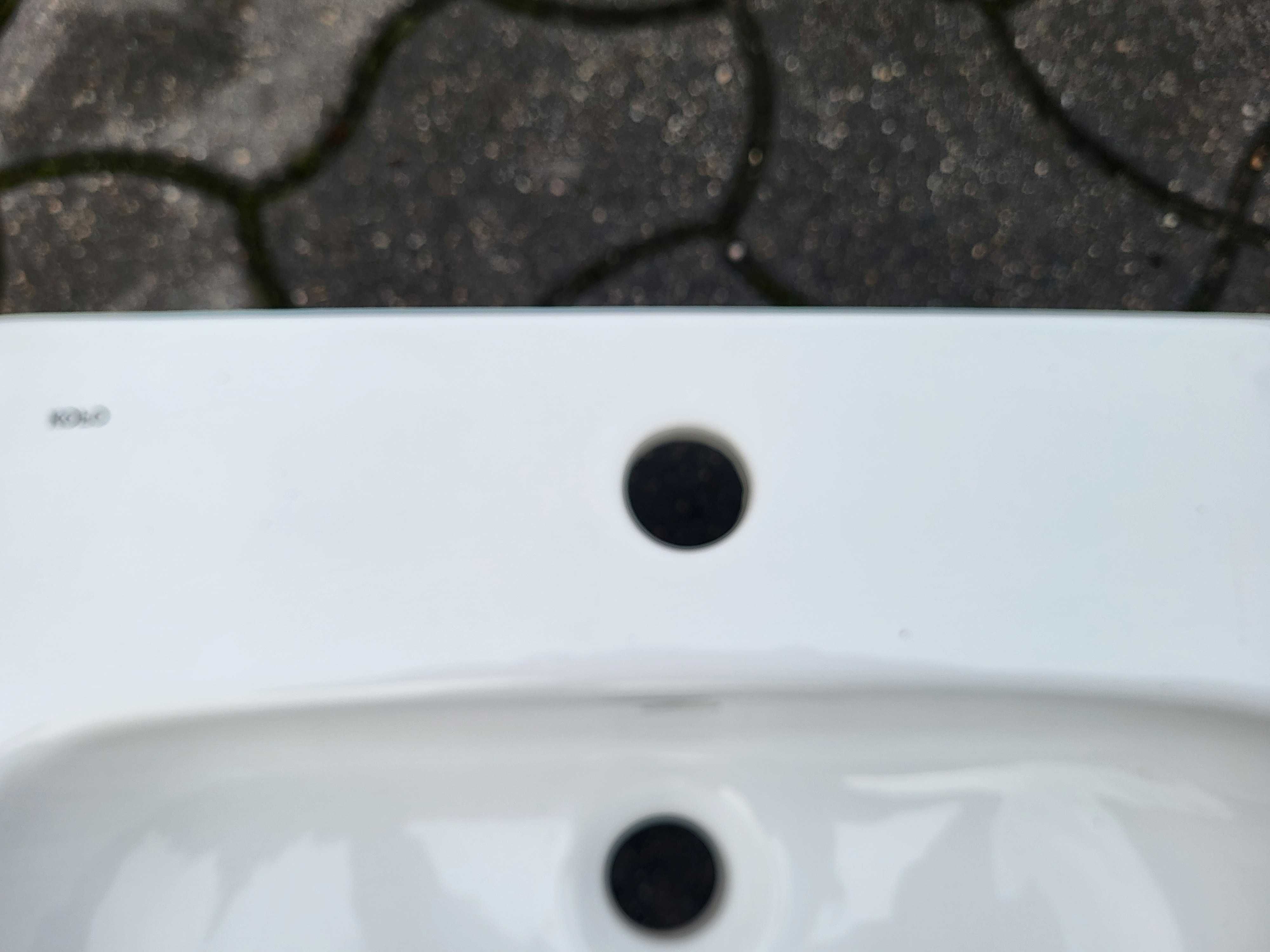 Umywalka łazienkowa Koło 45x35 z otworem na kran nowa