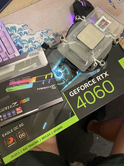 RTX 4060 / Ryzen 5 3600XT / TridentZ RGB 2x8GB64739161174915120