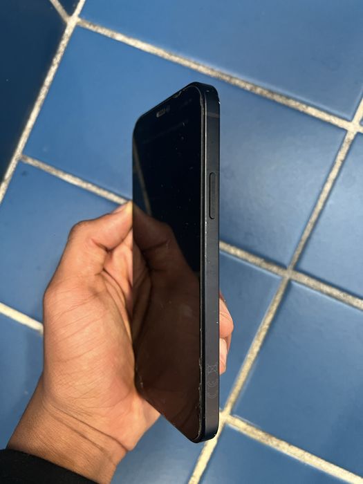 iPhone 12 64 GB (Peças originais)