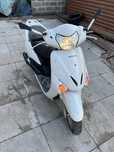 Скутер Honda Lead 110