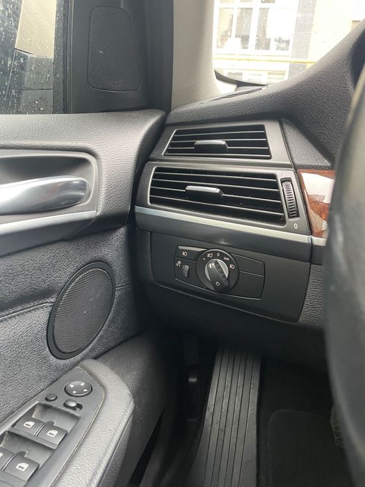 BMW  X5 E70 3.0 Бен. Ideal