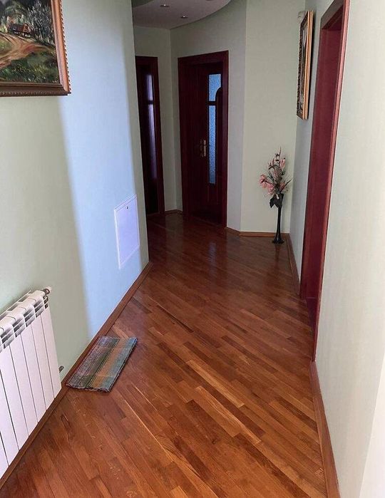 Будинок у затишному місці