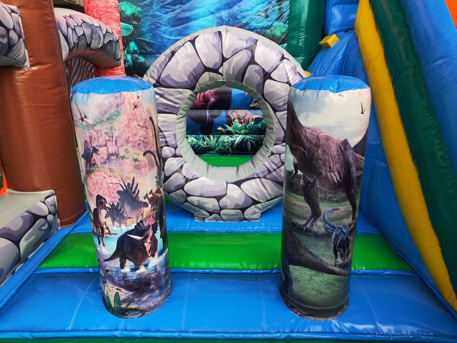 INSUFLÁVEL NOVO À VENDA – TEMA DINOSSAUROS! | lobitos.pt