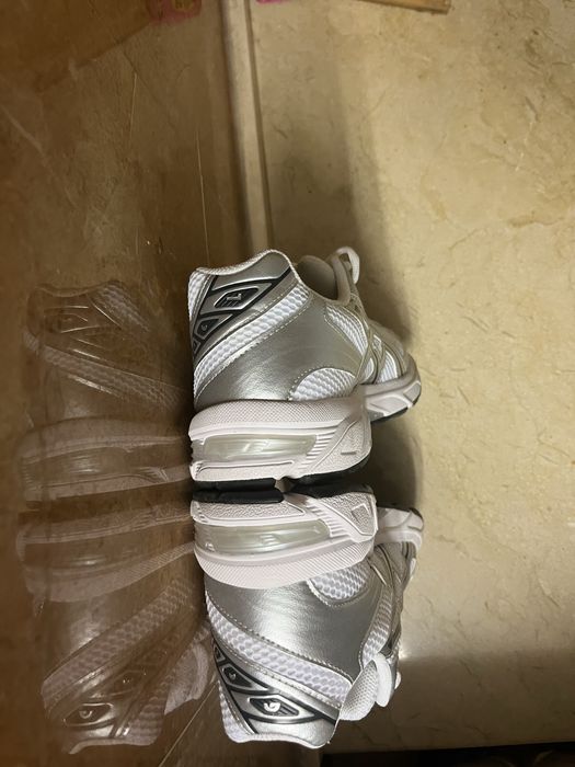 Renis asics n. 45