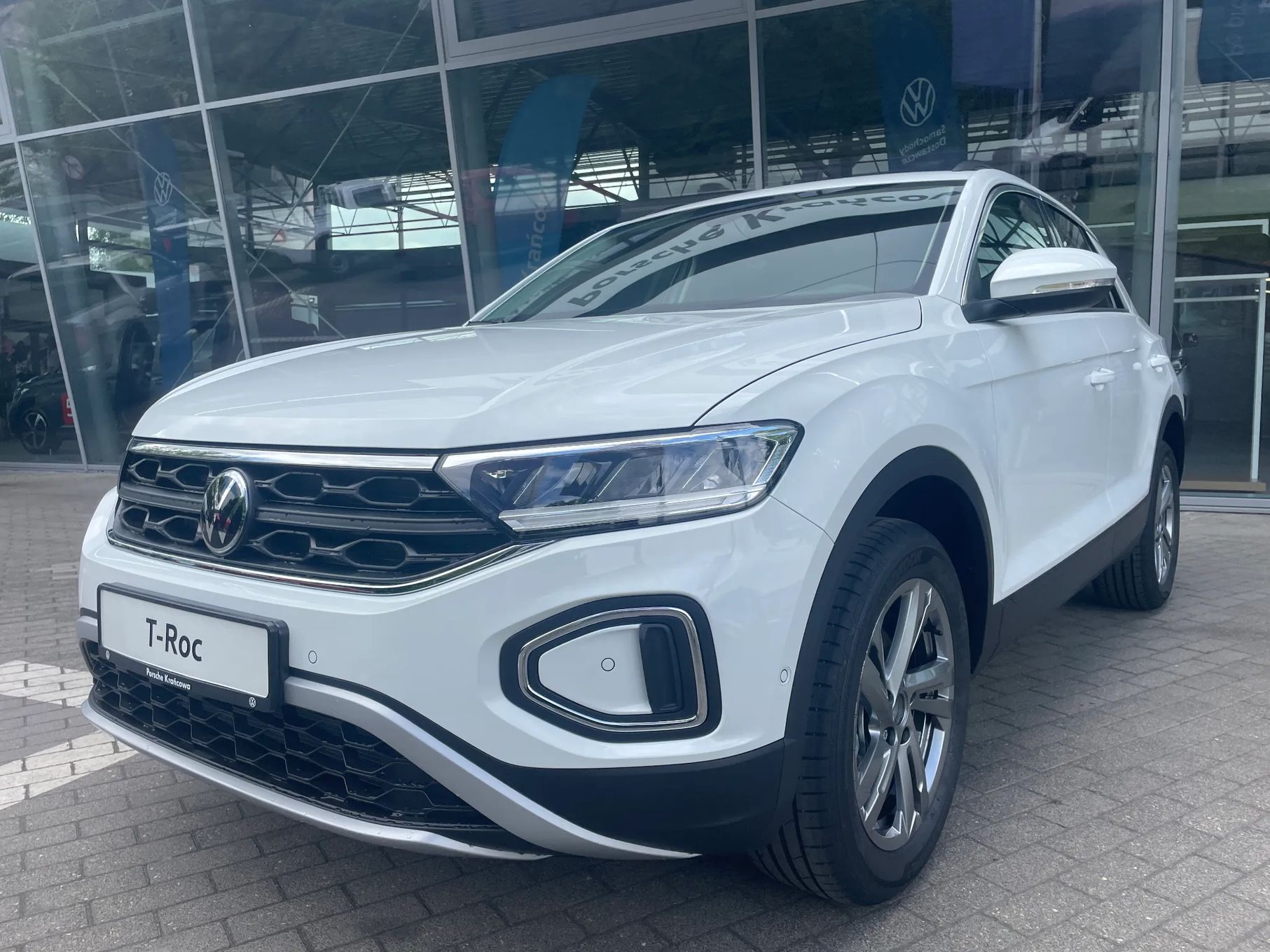 Volkswagen T-Roc Life Plus 1.5 TSI 150KM automatyczna, DSG 7- stopniowa, Pakiet Tech