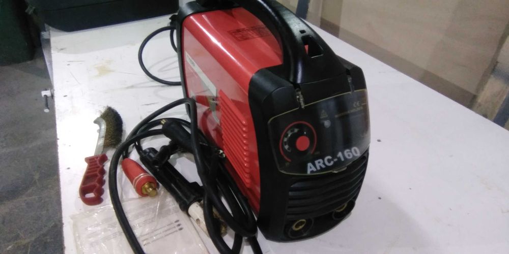 Soldador Inverter, 160A - MADER.