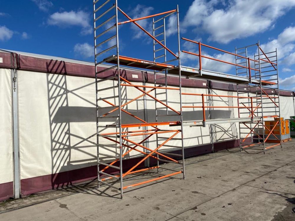 Rusztowanie aluminiowe Altrex- PODEST Z BARIERKAMI