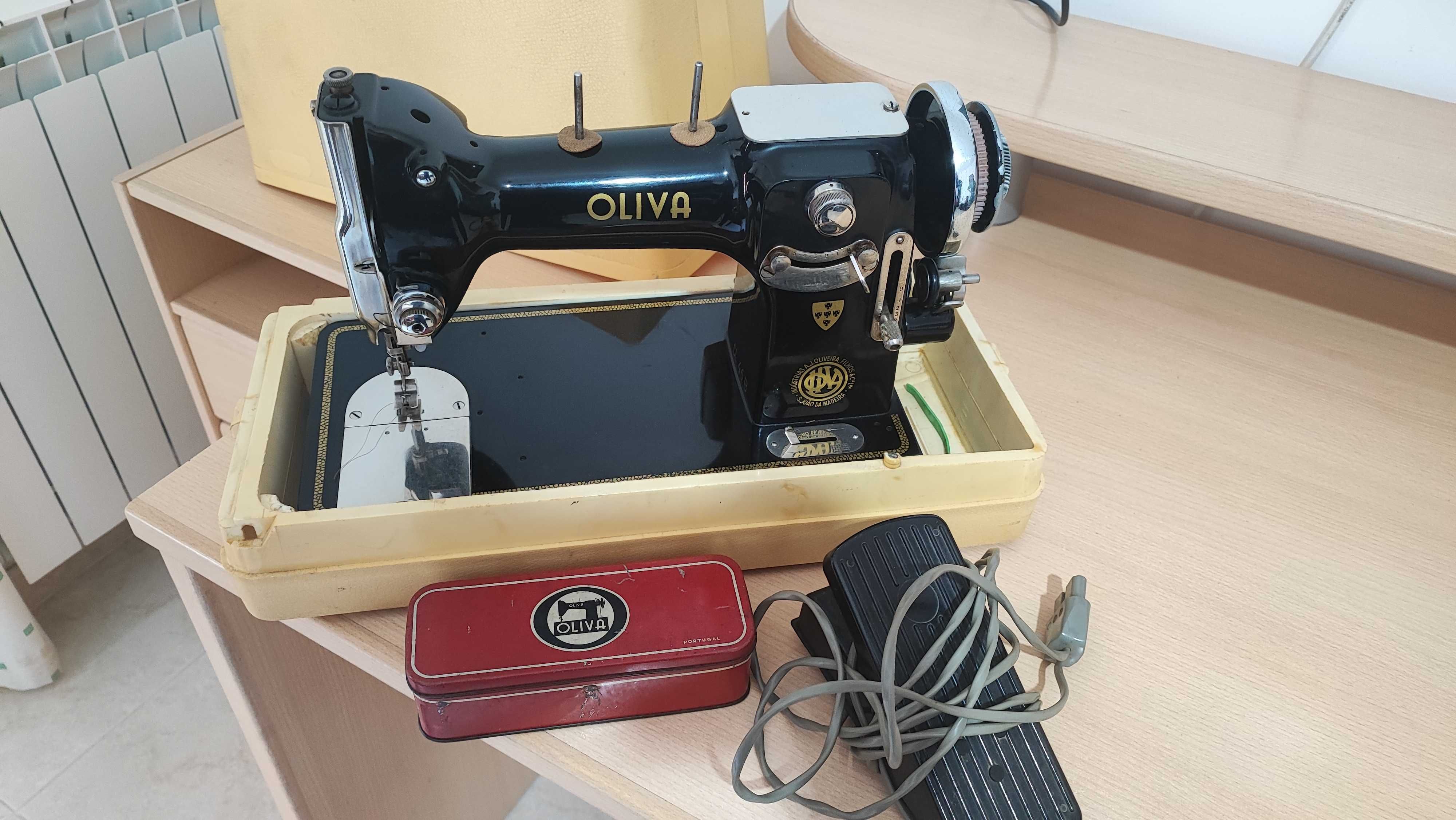 Maquina automática de costura