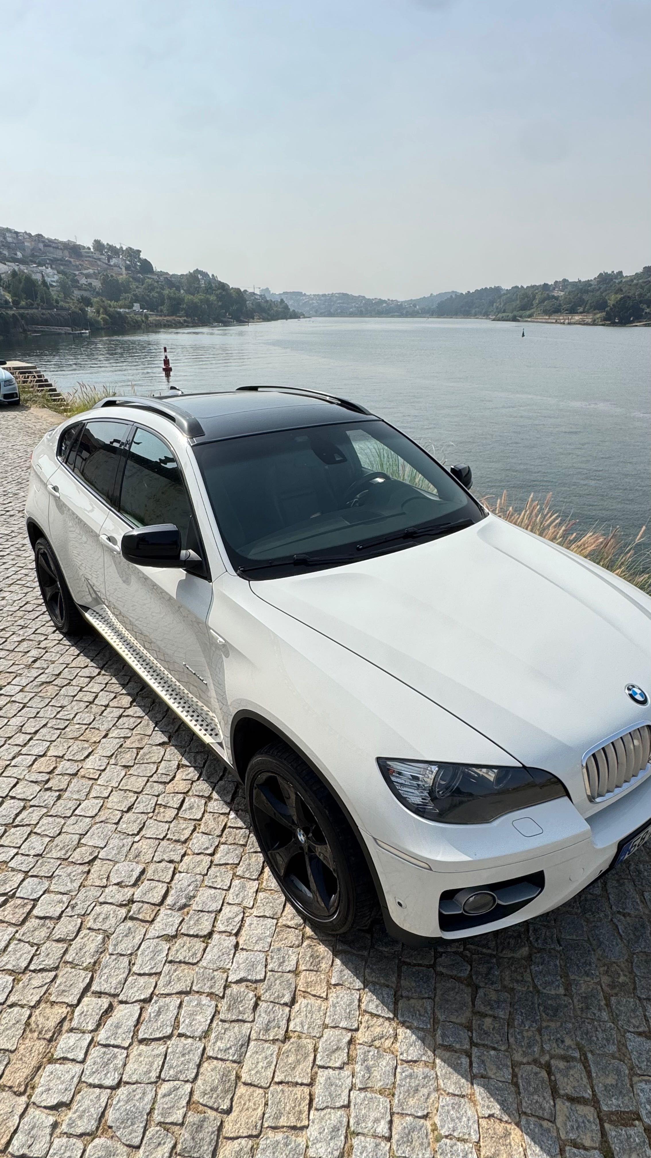 BMW x6 M 40d xDrive 2012 - 9.3.9.4.8.9.2.6.0