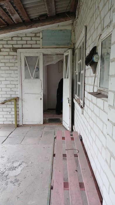 Продається будинок в с. Соснове, Черкаської обл. - 8000 у.о