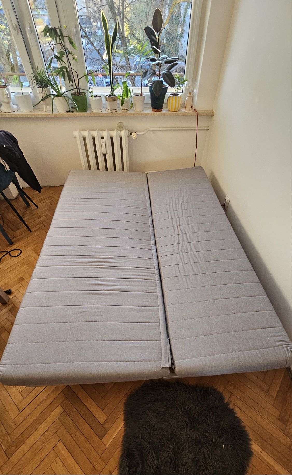 Sofa IKEA BEDDINGE – rozkładana, z pojemnikiem