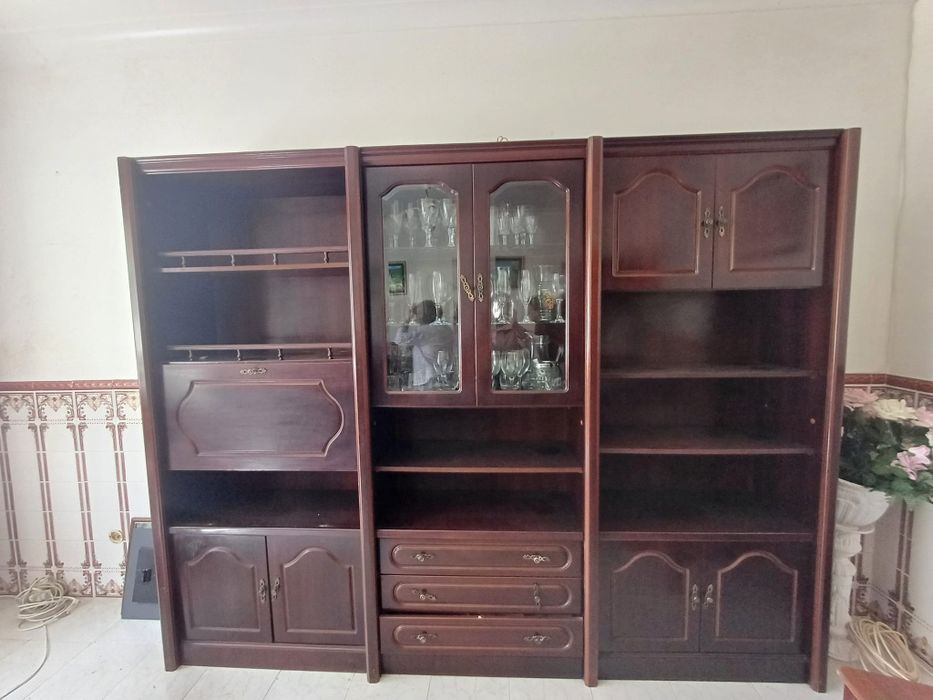 Móvel de sala com 3 módulos