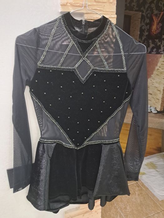 Плаття сукня костюм  для  фігурного катання