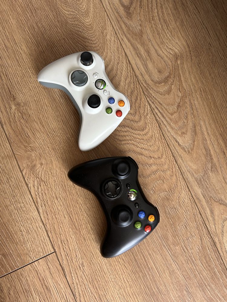 Xbox 360 kinect, 2 pady + GRY