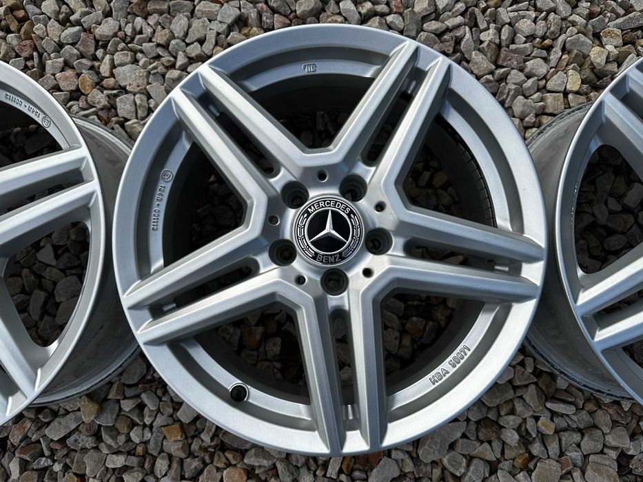 JAK NOWE PIĘKNE Oryginalne Alufelgi 17" 5x112 Mercedes-Benz AMG Line