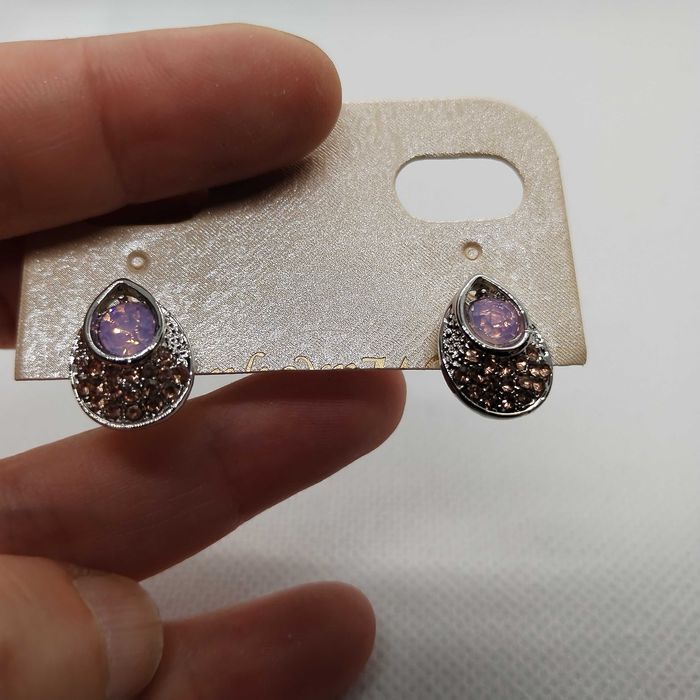 BRINCOS (8) 1 unid- 3€; 2 unid- 4€; 3 unid- 5€