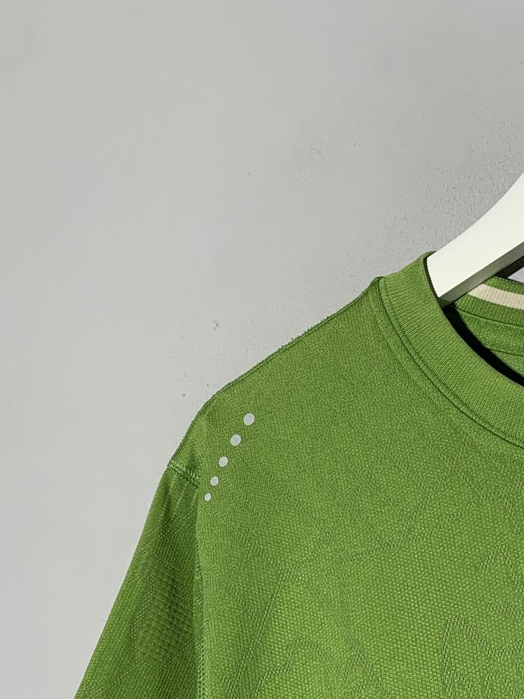 Спортивна Футболка Nike