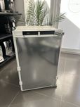 Вбудований холодильник MIELE