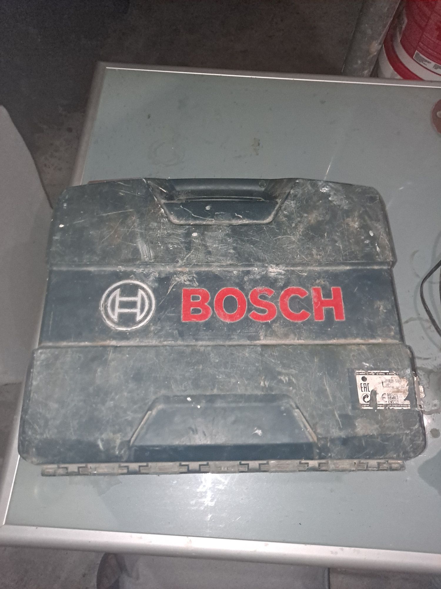 Wkrętarka bosch 18v