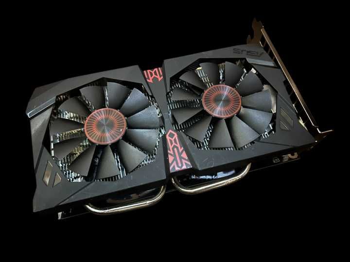 Відеокарта GTX 750Ti 2GB Asus Strix GDDR5  в идеале.