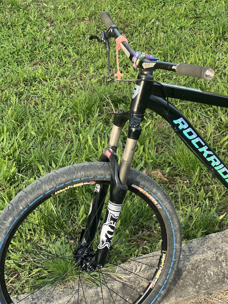 Vendo bicicleta de grau(whelling)