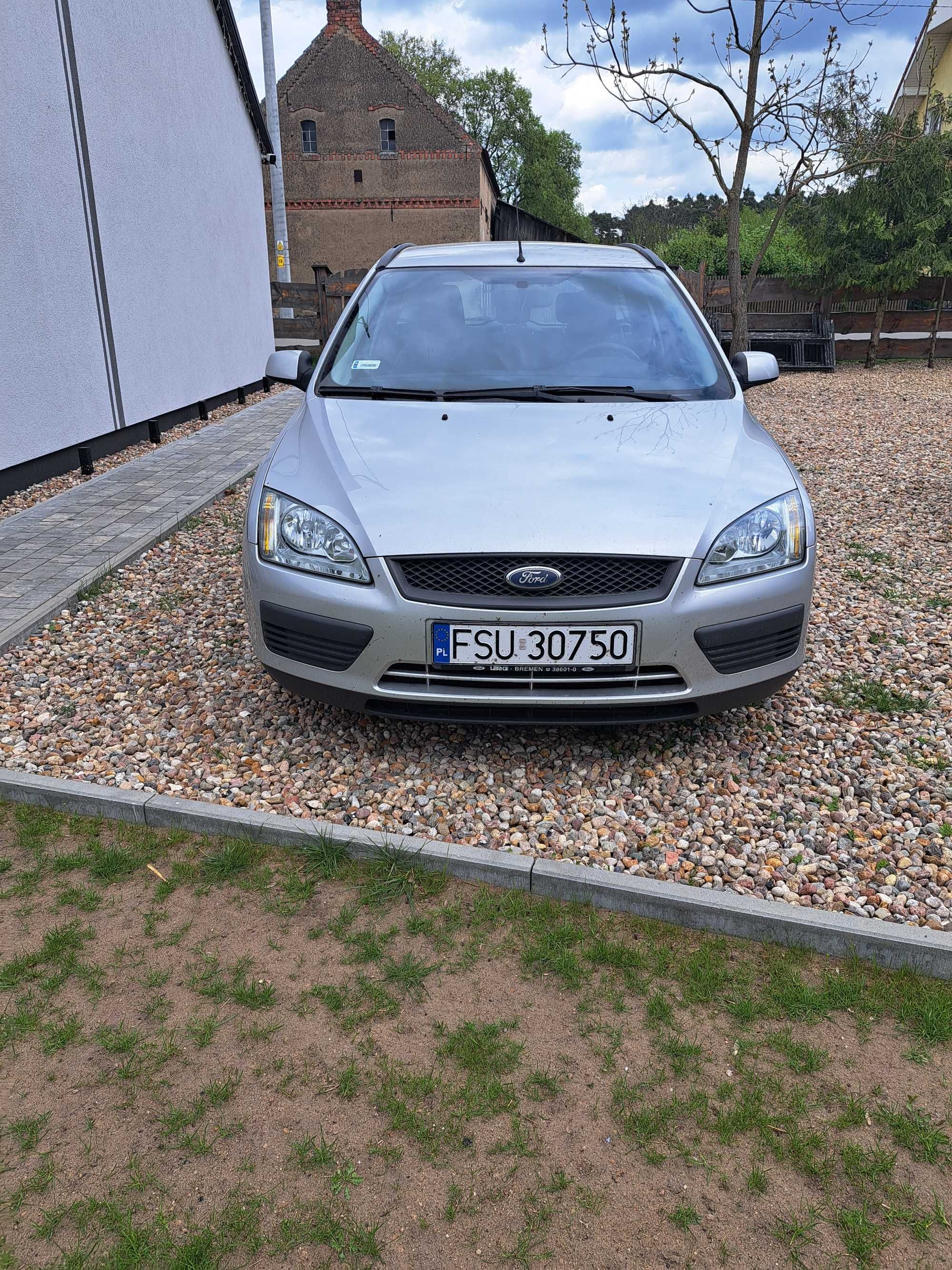 Ford focus 1.6 benzyna