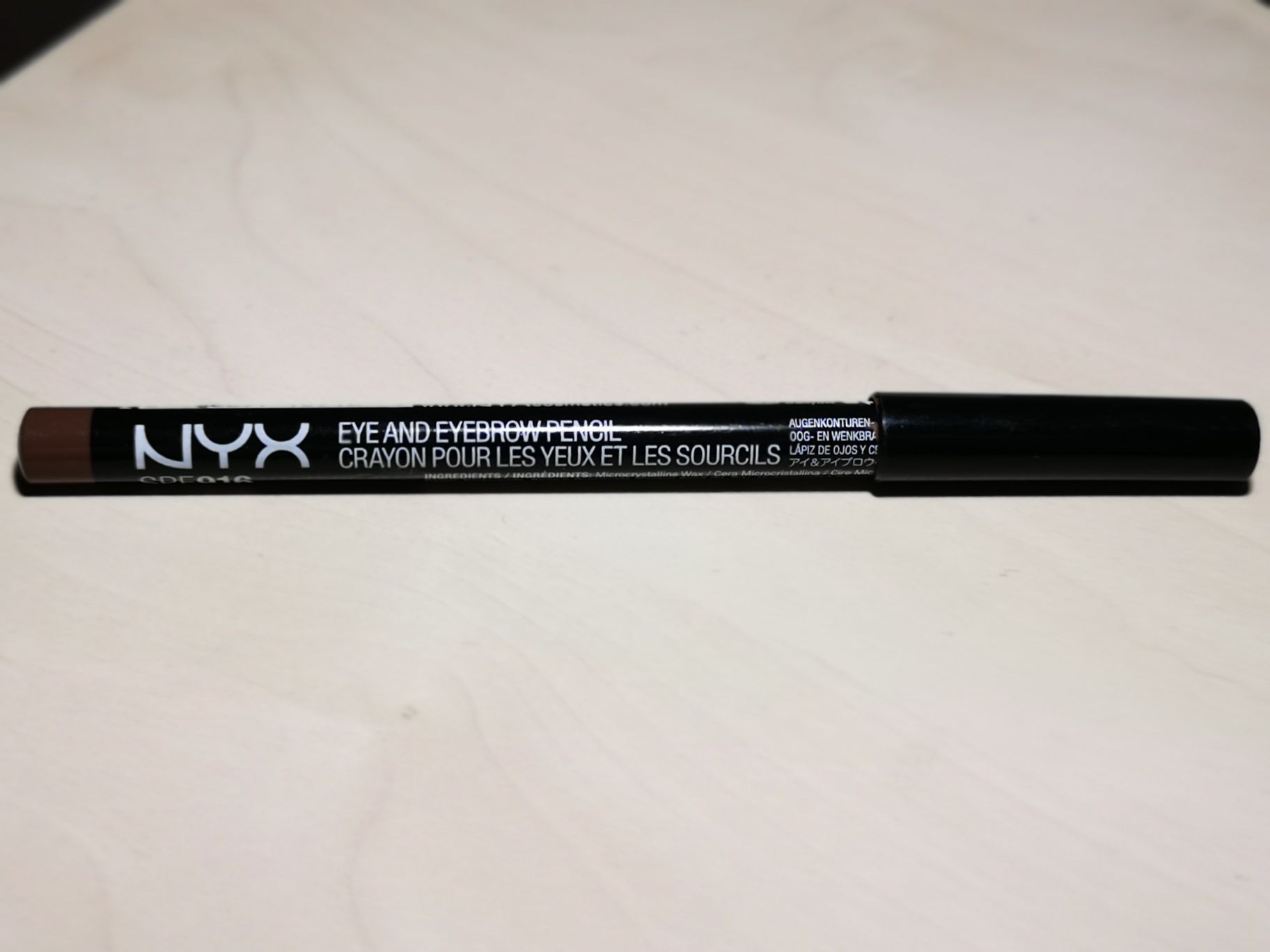 NYX Professional Makeup - EYE AND EYEBROW PENCIL - kredka do oczu