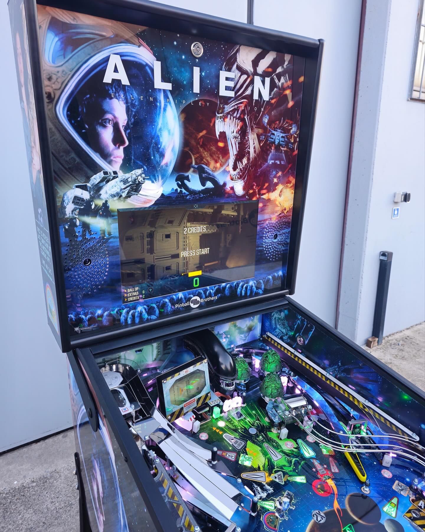 Flipper Fliper Pinball ALIEN Ripley Edition Pinball Brothers - NOWY