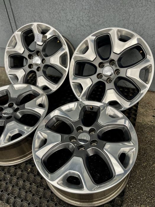 Диски 5/110 r18 Jeep