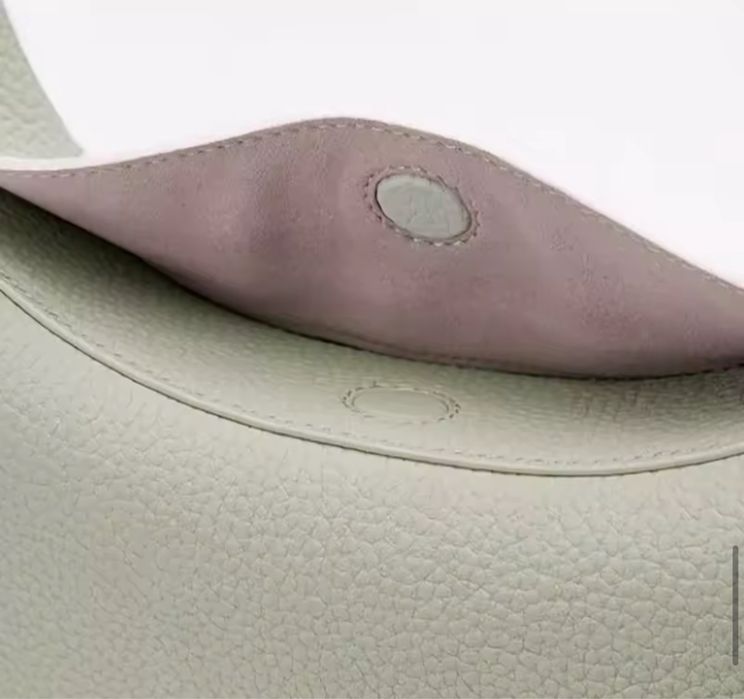 Сумка жіноча, колір пудра, зерниста екошкіра, дуже якісна