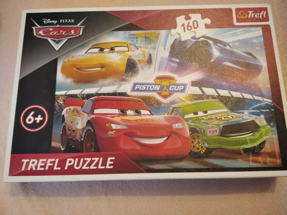 Puzzle 4 opakowanie z serii bajek Auta