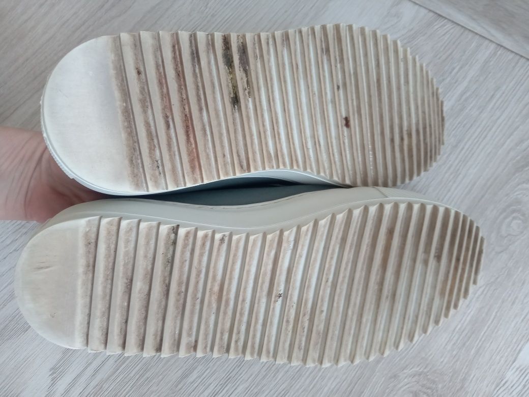 Axel Arigato sneakersy 37