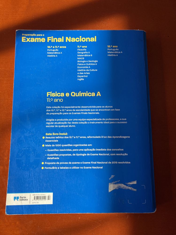 Livro de Fisica e Quimica 11 ano - Exame