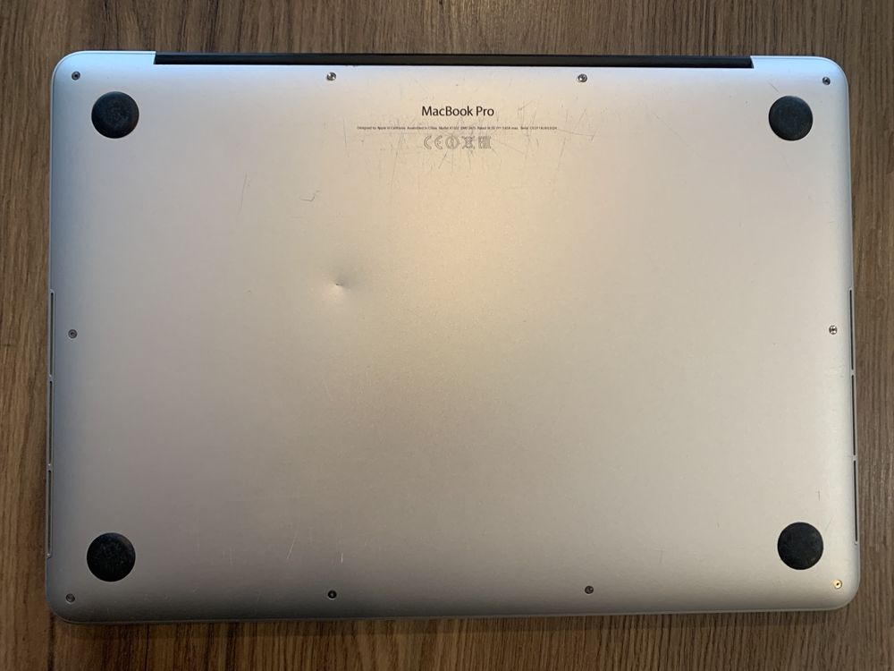 Macbook PRO mid 2014, 128Gb i5 8gb ram macsafe