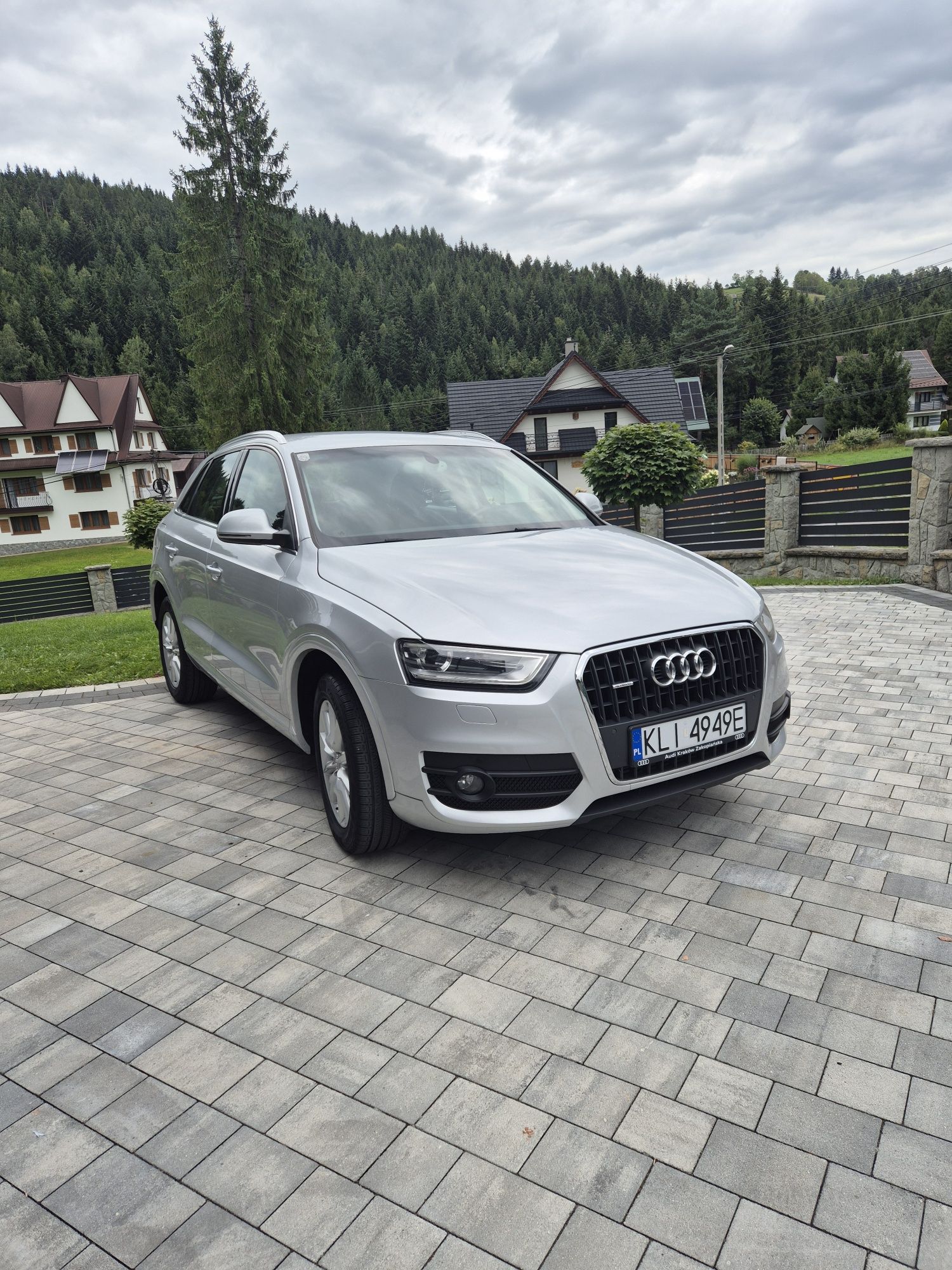 Audi q3 2.0 tdi automat tylko 140tys km