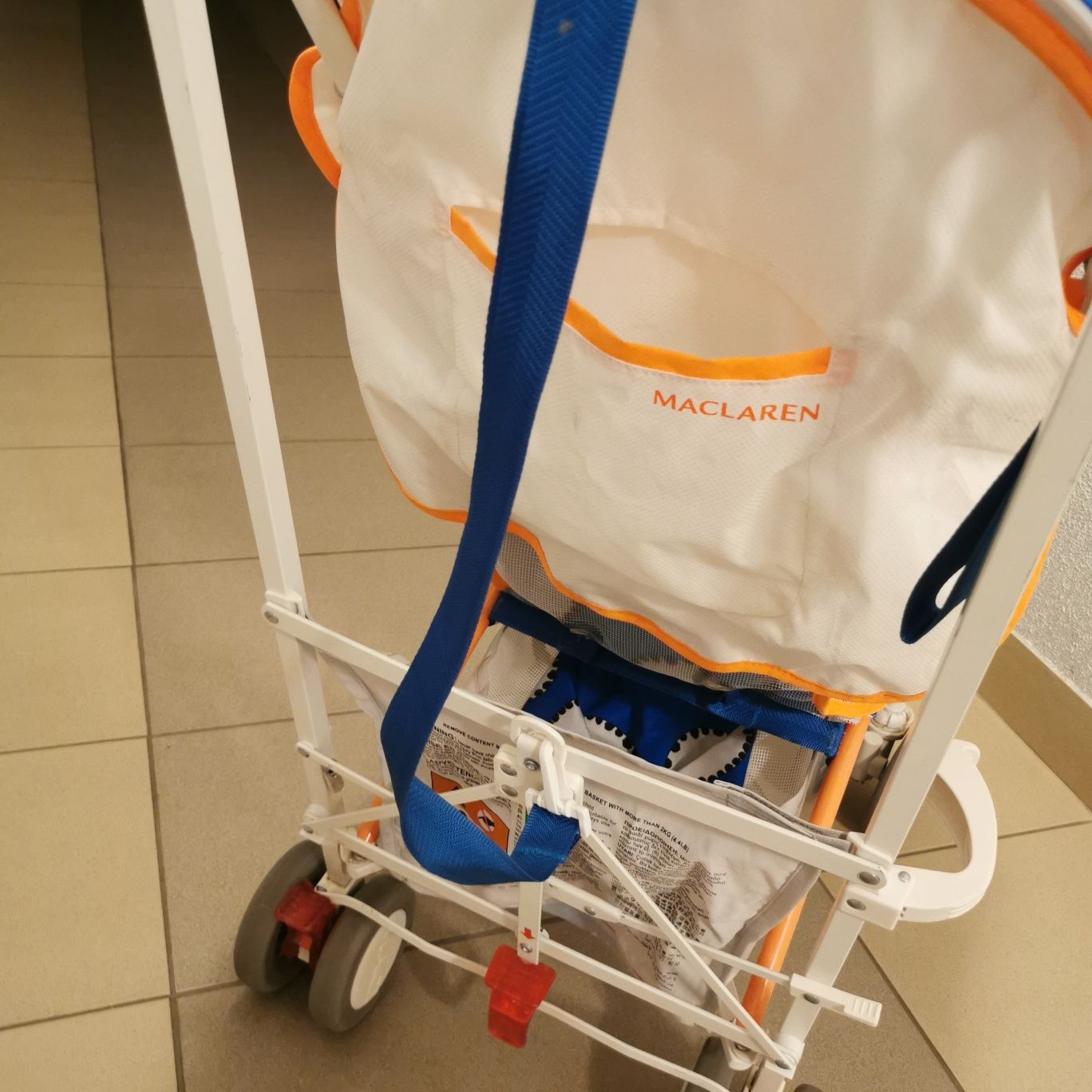 Maclaren VOLO wózek spacerówka parasolka lekki składany