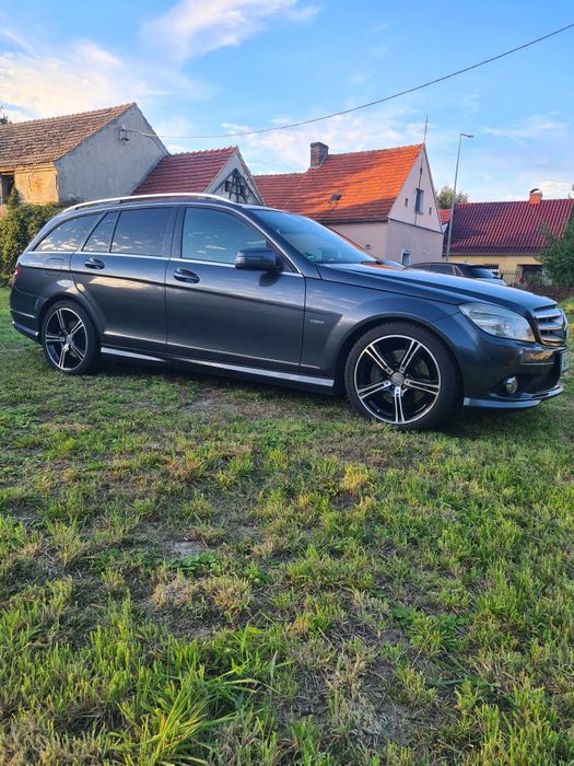 Mercedes C350CDI  W204 pakiet AMG 2010r 231KM