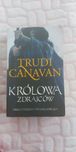 Książka "Królowa Zdrajców" Trudi Canavan