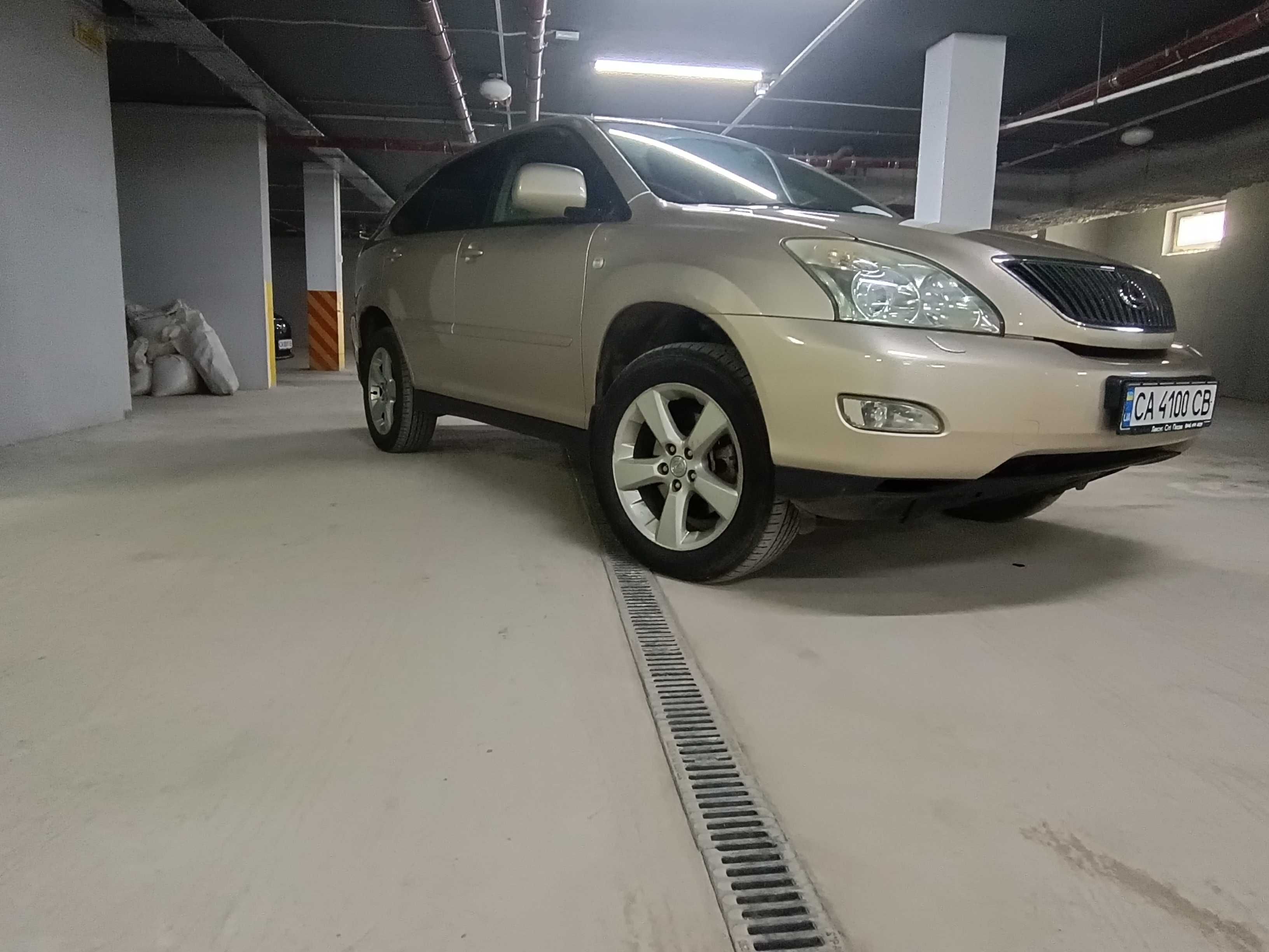 Продам lexus rx330