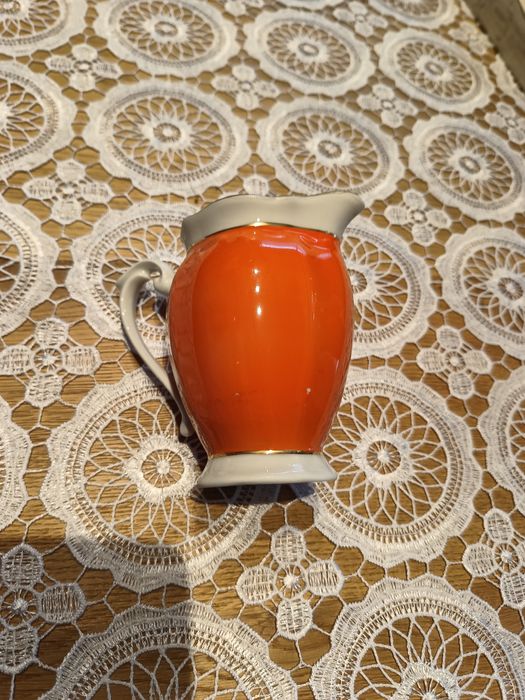 Mlecznik pomarańczowy, porcelanowy Wałbrzych
