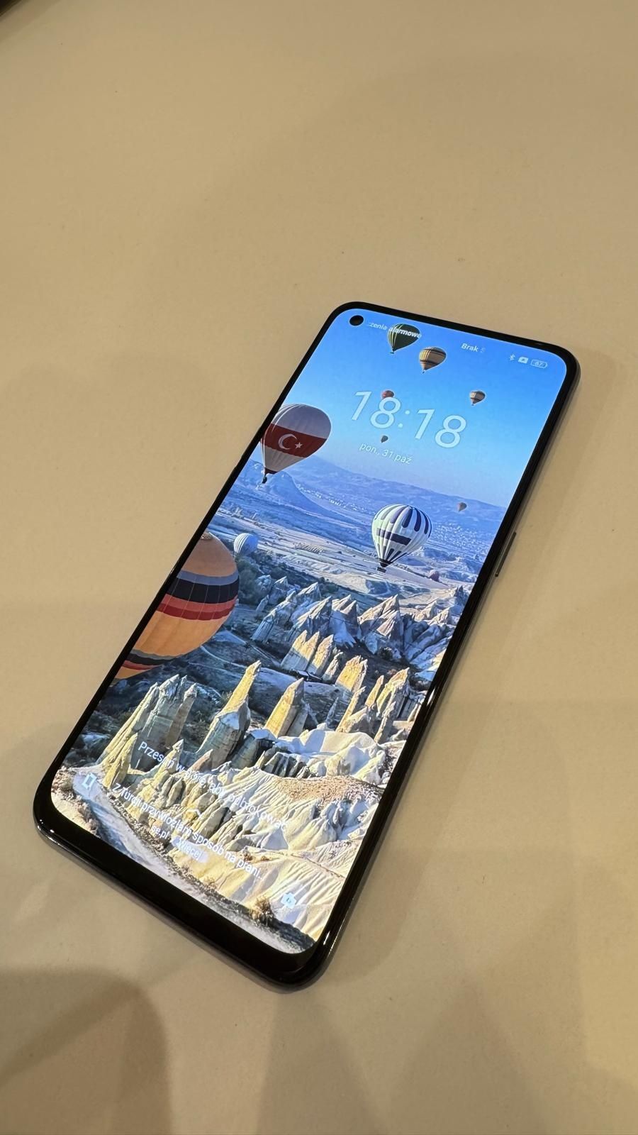 Realme GT Master Edition 128GB kolor Cosmos Black + Etui + Ładowarka