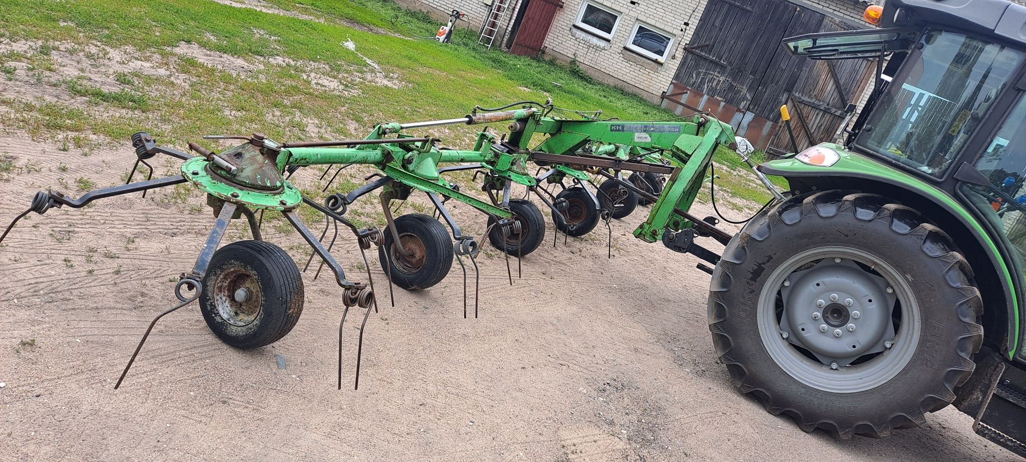 Przetrząsacz DEUTZ=FAHR KH 2.76 hydro-super