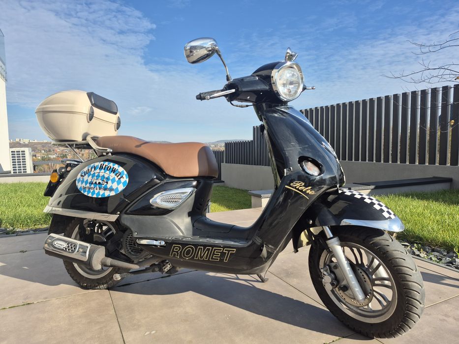 Romet Motors Retro