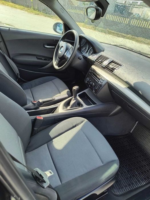 BMW seria 1.     1.6 B