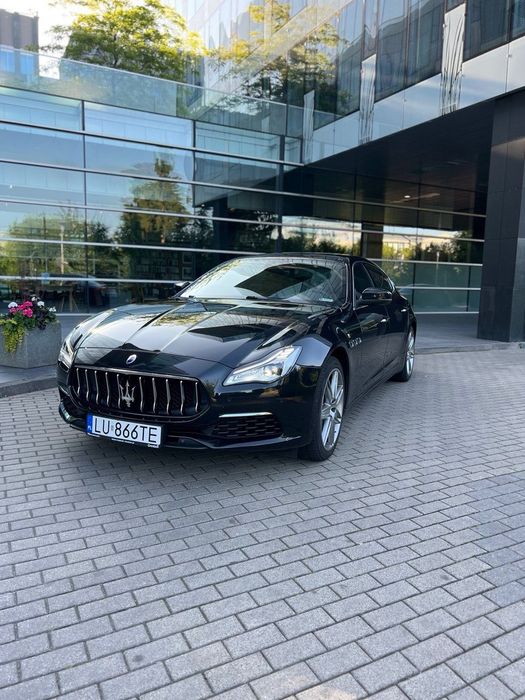 Maserati Quattroporte Maserati Quattroporte SQ4 GranLusso w idealnym stanie technicznym
