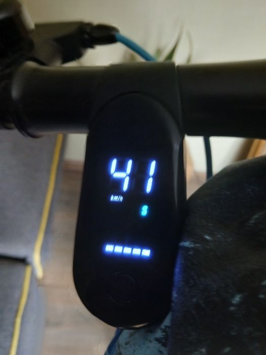 Продам елекро самокат