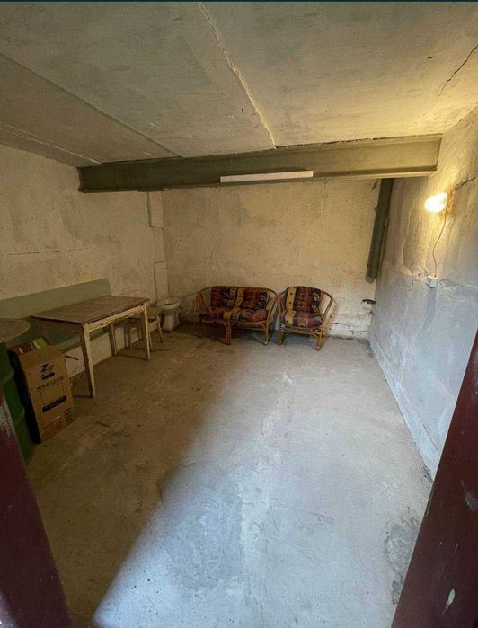 Гараж в ГК Перемога, ул. Полярная 10В. 40 м2