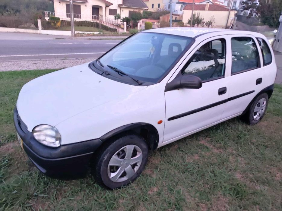 Opel Corsa B 1500TD,1998 fiável,d.assistida,tem afazeres/aceito troca