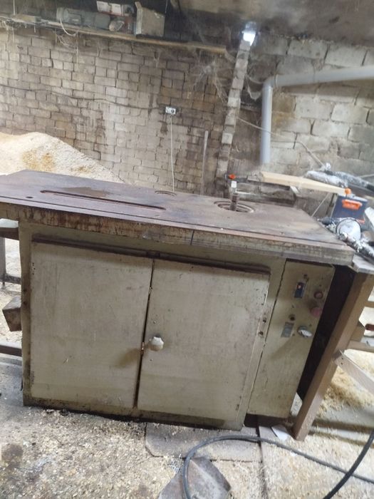 Циркурярка фрезер фрезерний станок