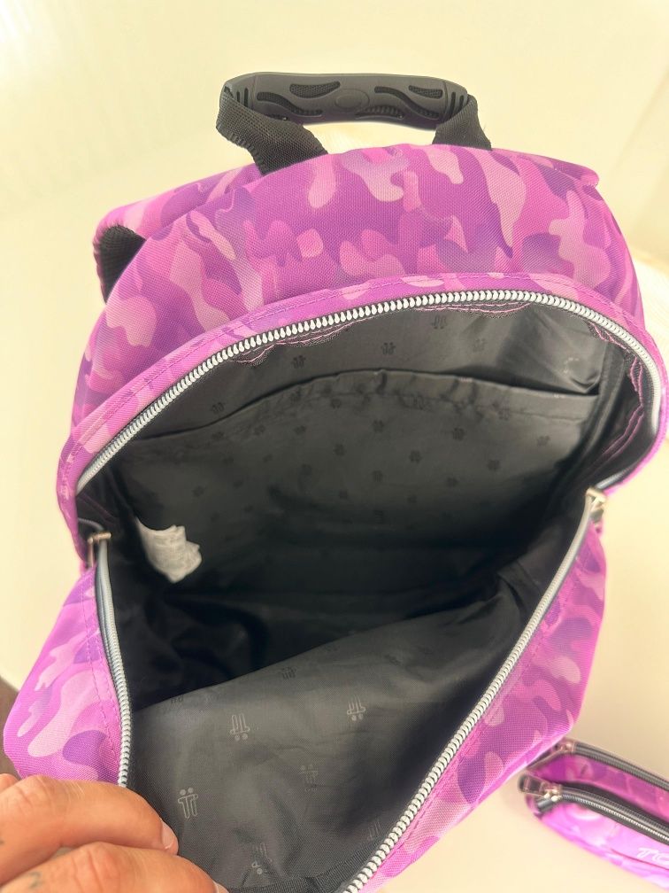Conjunto mochila e porta-lapis Totto